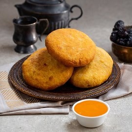 ملائی چکن چیز کچوری ملائی چکن چیز کچوری