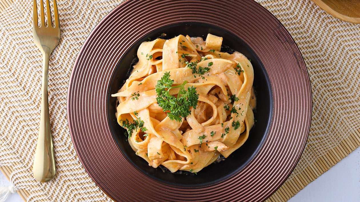 Creamy Tomato Pasta – - Recipe