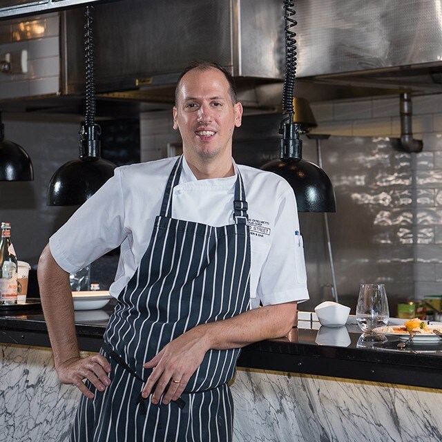 شیف استیفینو گھلمیتی کے ساتھ مستند اطالوی کھانے بنانے کے طریقے جانئیے-